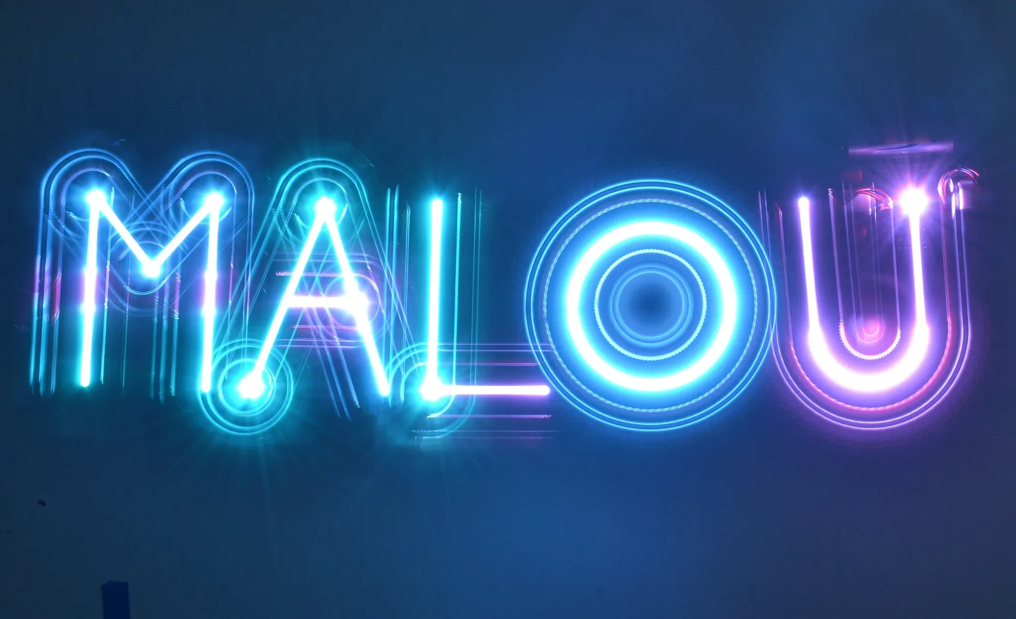 xbot-lightpainting-malou